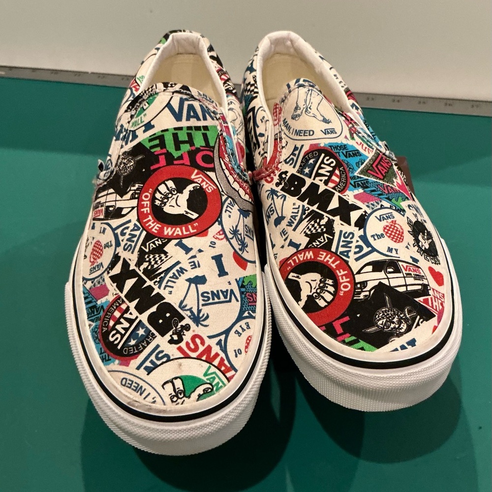 Vans Classic Slip-On - Mash Up Stickers Sneakers Size 6.0M and 7.5W